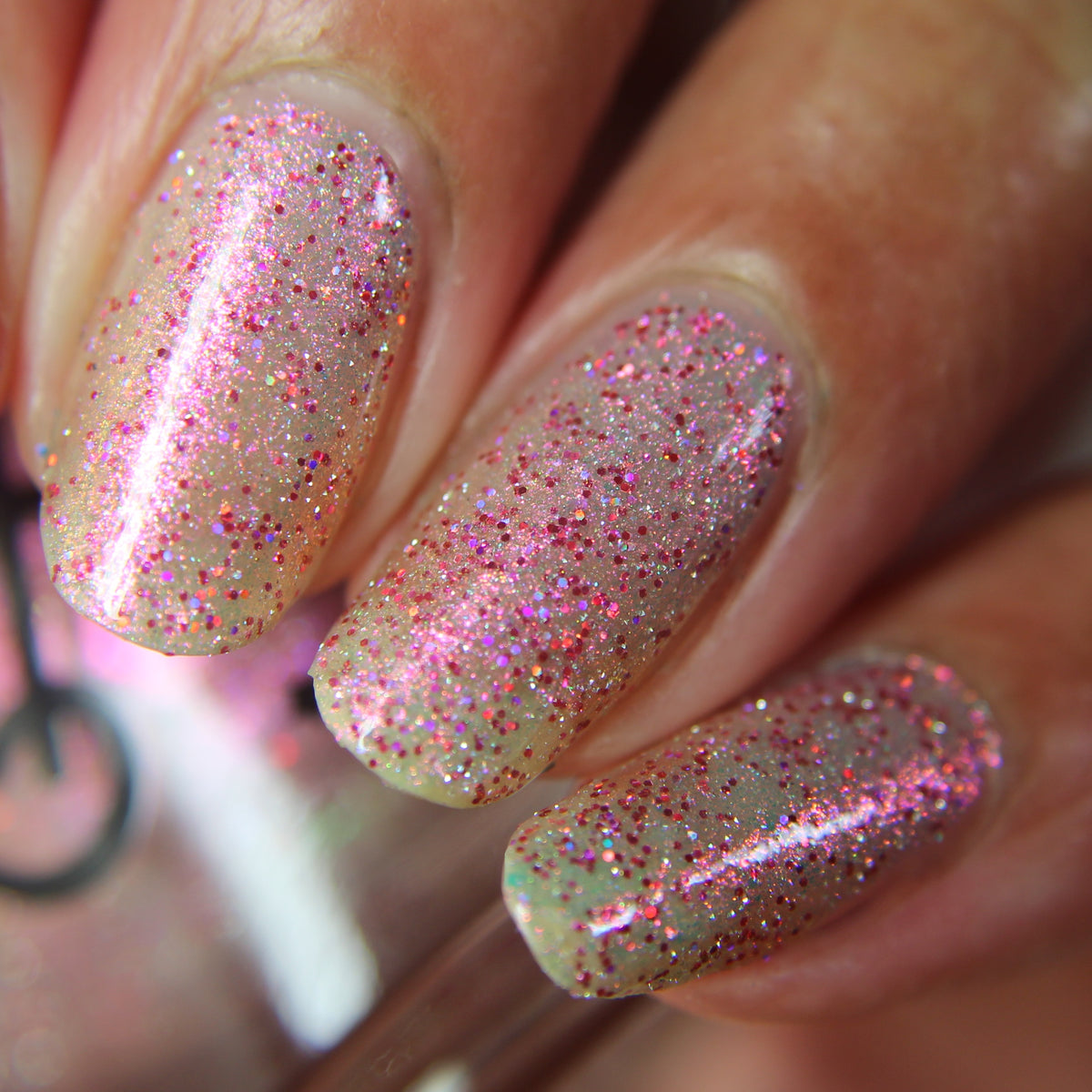 Also Hikaru 光 (buildable glitter-shimmer topper)